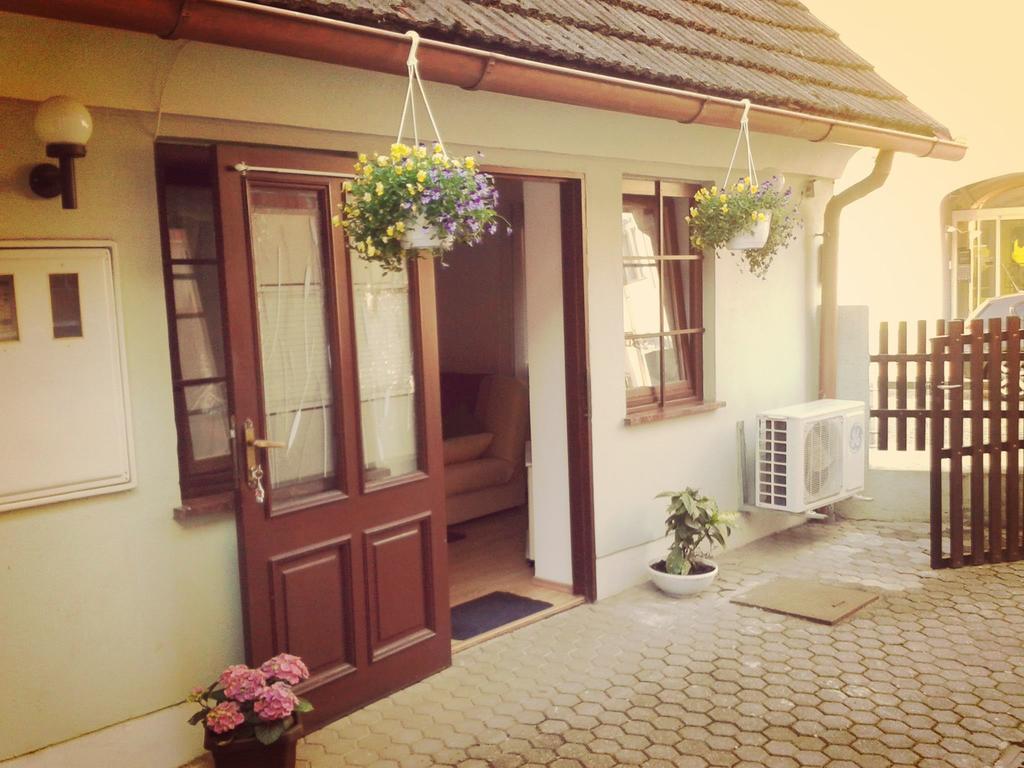 Apartments Paradiso Samobor Oda fotoğraf